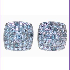 Cushion Cut Diamond Stud Earrings